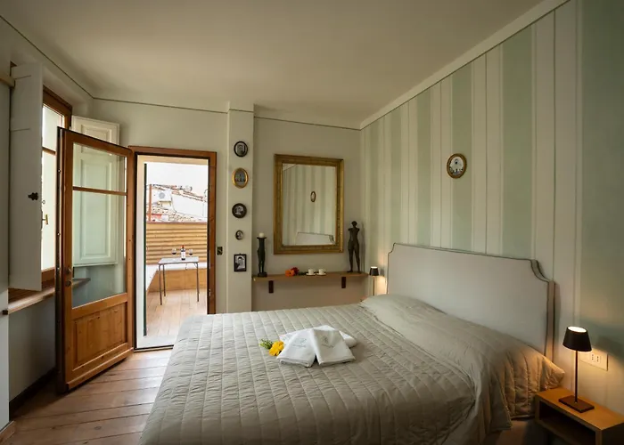 Casa Sofia Santo Spirito 公寓 *